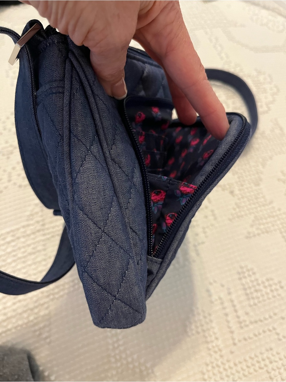 Vera Bradley Little Hipster in Quilted Denim, LNWOT - Picture 11 of 13